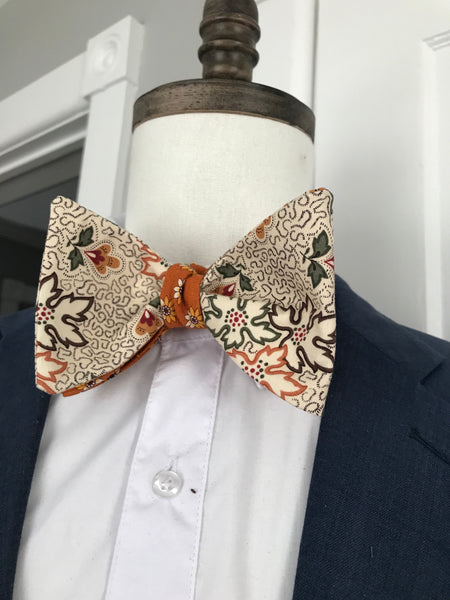 Beige and burnt orange print with burnt orange print reversible Bowtie set