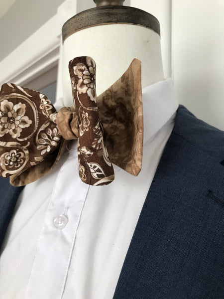 Brown paisley print with beige print reversible Bowtie set